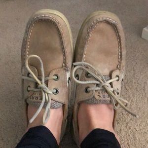 Sperry Top-Sider boat shoe size 7 in tan